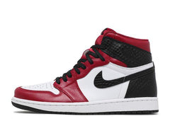 Jordan 1 Retro High OG 'Satin Red