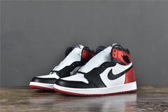 Jordan 1 Retro High 'Satin Black Toe