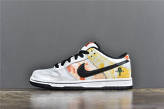 SB Dunk Low Roswell Raygun Tie-Dye White