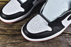 Jordan 1 Retro High 'Satin Black Toe